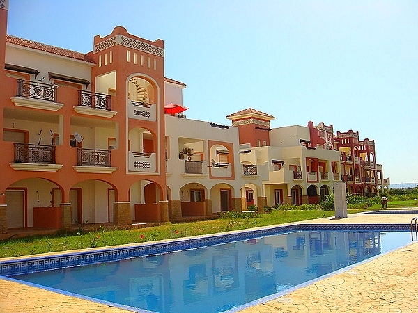 Façade de l'immeuble de l'appartement 1 - Résidence AP2 - Saidia Marina
